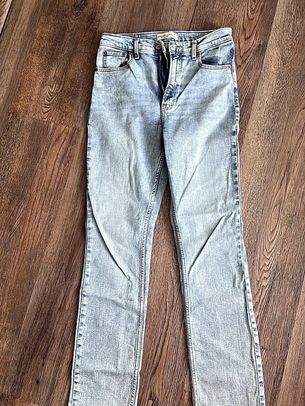Abercrombie & Fitch High Rise 90s Straight Jean Blue